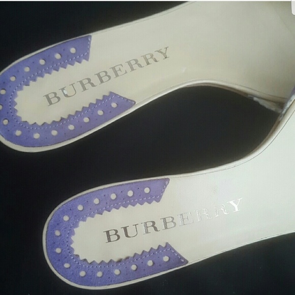 BURBERRY 6.5 womens shoes GREAT CONDITION - Picture 6 of 6